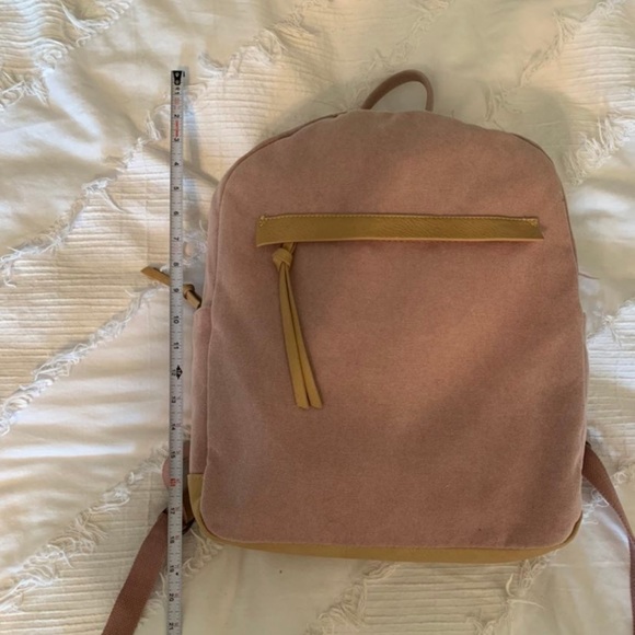 Target backpack - Picture 1 of 2